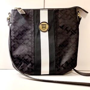 Tommy Hilfiger Crossbody Purse